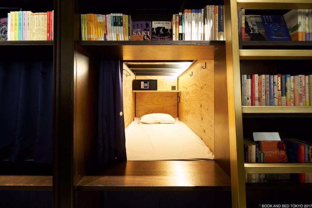 Book And Bed Tokyo Asakusa Luaran gambar